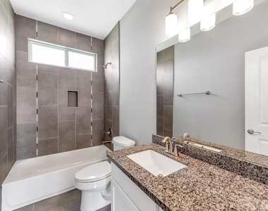 2416 Emancipation Ave - Photo Thumbnail 19