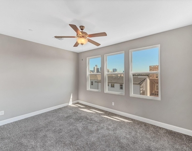 2416 Emancipation Ave - Photo Thumbnail 22