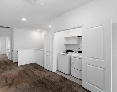 650 Aspen Falls Ct - Photo Thumbnail 22