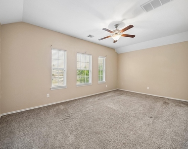 8914 Eldorado Glen Drive - Photo Thumbnail 20