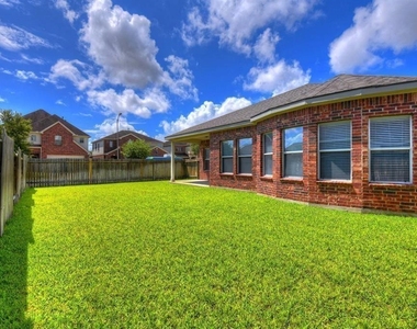 4711 Bellows View Drive - Photo Thumbnail 27