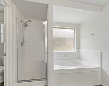 3419 Cypress Village Drive - Photo Thumbnail 25