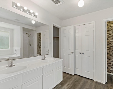 3419 Cypress Village Drive - Photo Thumbnail 24