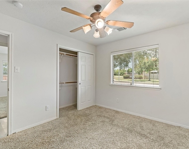 3419 Cypress Village Drive - Photo Thumbnail 21