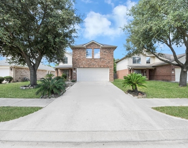 6723 Stonecross Creek Lane - Photo Thumbnail 39