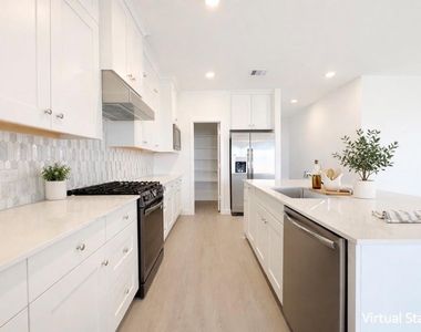 31906 Blossom Lane - Photo Thumbnail 5