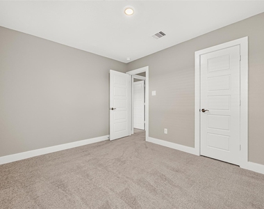 10546 Preserve Way - Photo Thumbnail 39