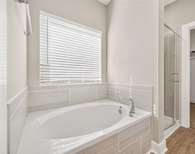 10546 Preserve Way - Photo Thumbnail 29