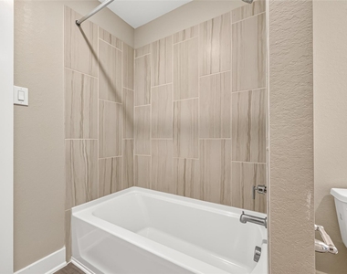10546 Preserve Way - Photo Thumbnail 18