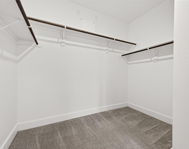 10546 Preserve Way - Photo Thumbnail 34