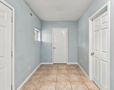 719 Kilpatrick Street - Photo Thumbnail 19