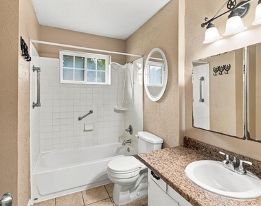 719 Kilpatrick Street - Photo Thumbnail 8