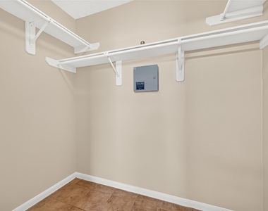 12207 Pamela Sue Court - Photo Thumbnail 18