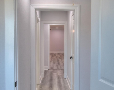 415 Perkins Avenue - Photo Thumbnail 22