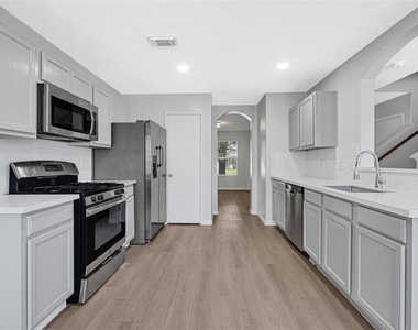21238 Wortham Oaks Drive - Photo Thumbnail 13