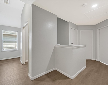 21238 Wortham Oaks Drive - Photo Thumbnail 17