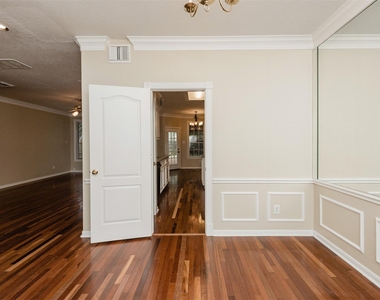 215 Sunset Ridge - Photo Thumbnail 3