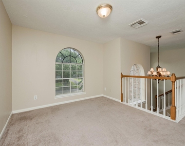 215 Sunset Ridge - Photo Thumbnail 18