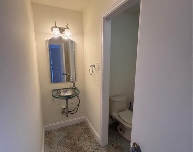 4512 Dickson Street - Photo Thumbnail 26