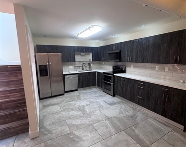 4512 Dickson Street - Photo Thumbnail 2