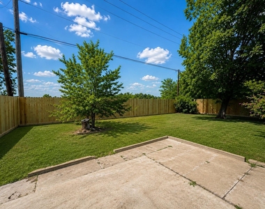 3206 Wavecrest Street - Photo Thumbnail 2