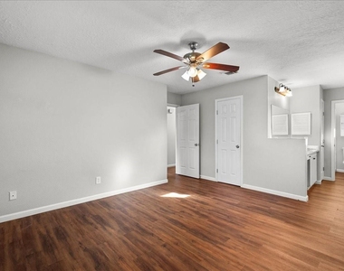 3206 Wavecrest Street - Photo Thumbnail 19