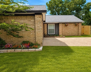 3206 Wavecrest Street - Photo Thumbnail 1