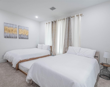 3505 Ennis Street - Photo Thumbnail 8