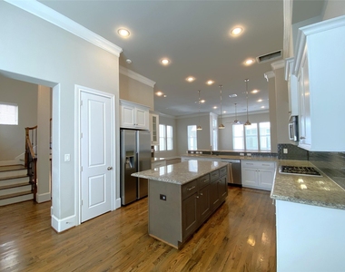 2711 Cohn Arbor Lane - Photo Thumbnail 20