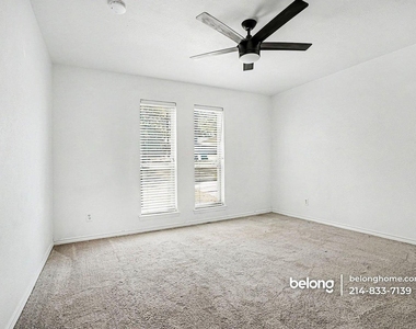 144 Sunset Dr - Photo Thumbnail 11