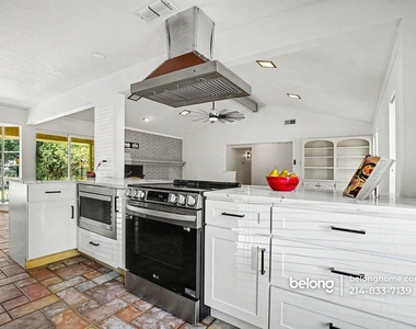 144 Sunset Dr - Photo Thumbnail 5