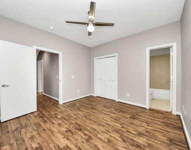 1112 Columbus Street - Photo Thumbnail 29