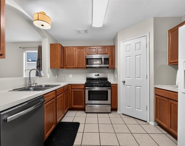 9627 Alex Springs Lane - Photo Thumbnail 19