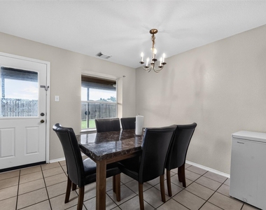 9627 Alex Springs Lane - Photo Thumbnail 22