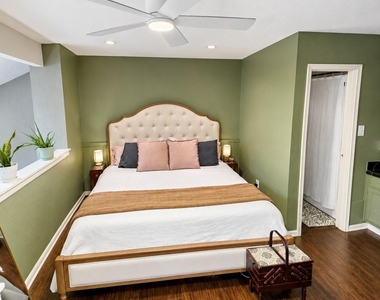 2425 Holly Hall Street - Photo Thumbnail 12