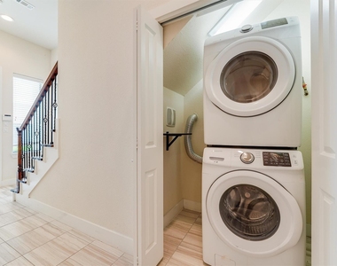 4009 Tulane Street - Photo Thumbnail 4