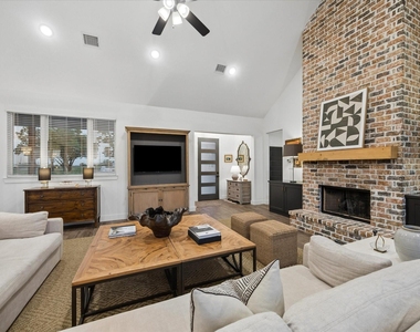5050 Sophie Slansky Way - Photo Thumbnail 14