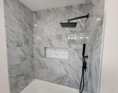 4505 Kress Street - Photo Thumbnail 7