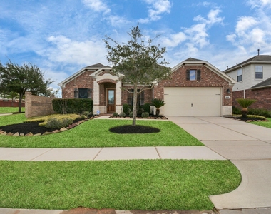 15222 Rigby Point Lane - Photo Thumbnail 3