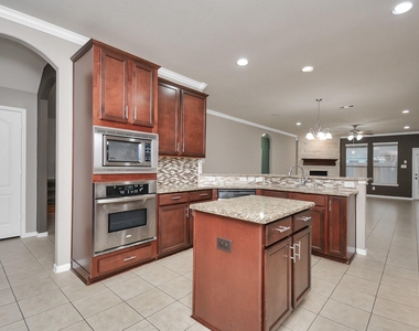 15222 Rigby Point Lane - Photo Thumbnail 10
