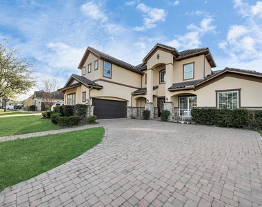 3711 Meandering Spring Drive - Photo Thumbnail 6