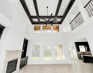 3711 Meandering Spring Drive - Photo Thumbnail 38