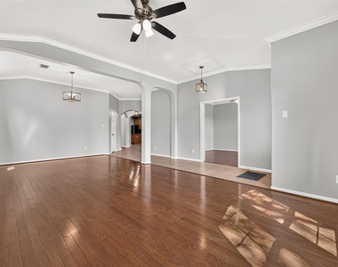 405 Wickford Court - Photo Thumbnail 5
