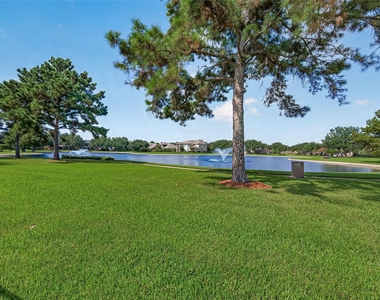 405 Wickford Court - Photo Thumbnail 46