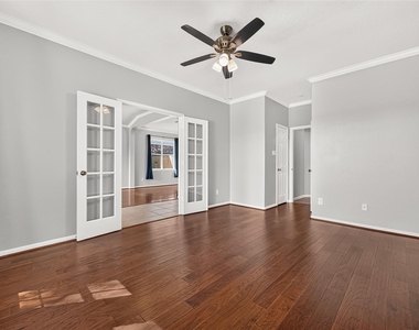 405 Wickford Court - Photo Thumbnail 10