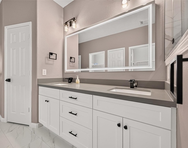 405 Wickford Court - Photo Thumbnail 40