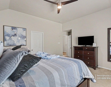 1330 Yucca Mountain Dr - Photo Thumbnail 15
