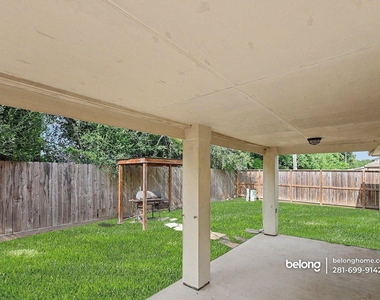 1330 Yucca Mountain Dr - Photo Thumbnail 6