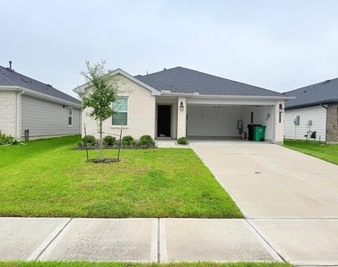 8014 Tropea Drive - Photo Thumbnail 13