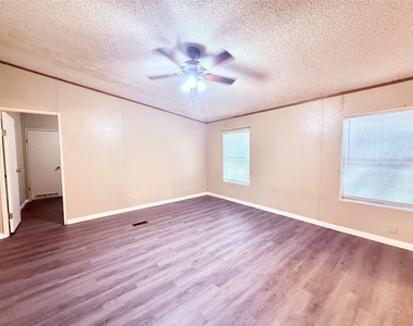 30407 Greenwood Street - Photo Thumbnail 19